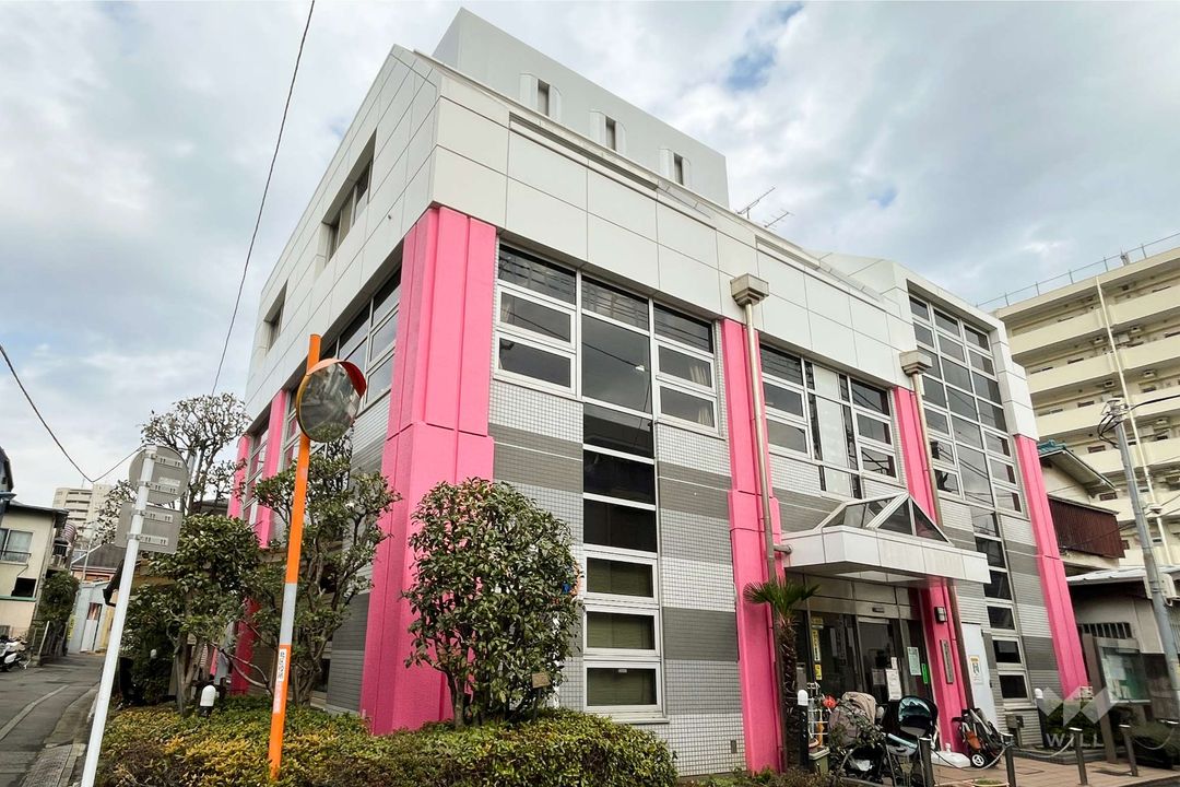 Renovated 2LDK Apartment near Komagome Station & Rikugien Garden - Thumbnail 2