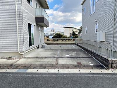 4LDK House in Toyokawa with Solar Power and Floor Heating — Image 1, Toyokawa, Aichi