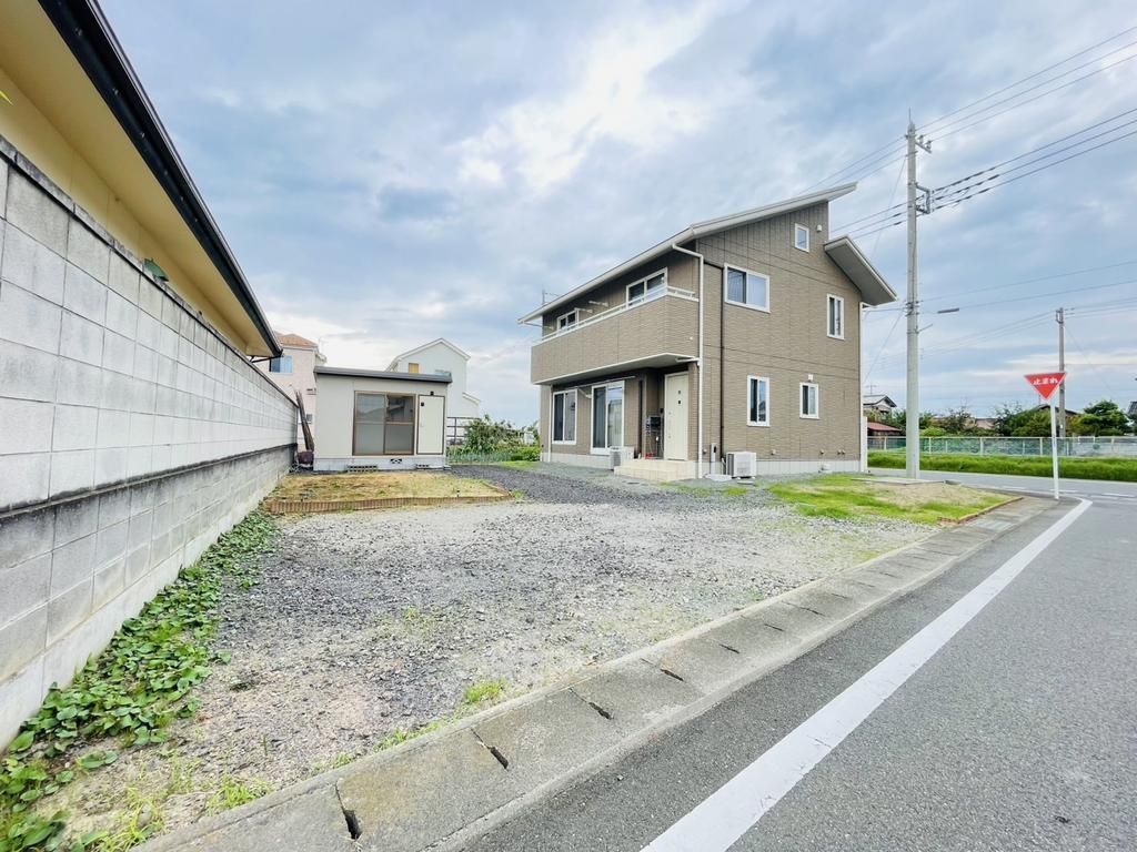 4LDK Single-Family Home for Sale in Isesaki, Gunma - Thumbnail 4