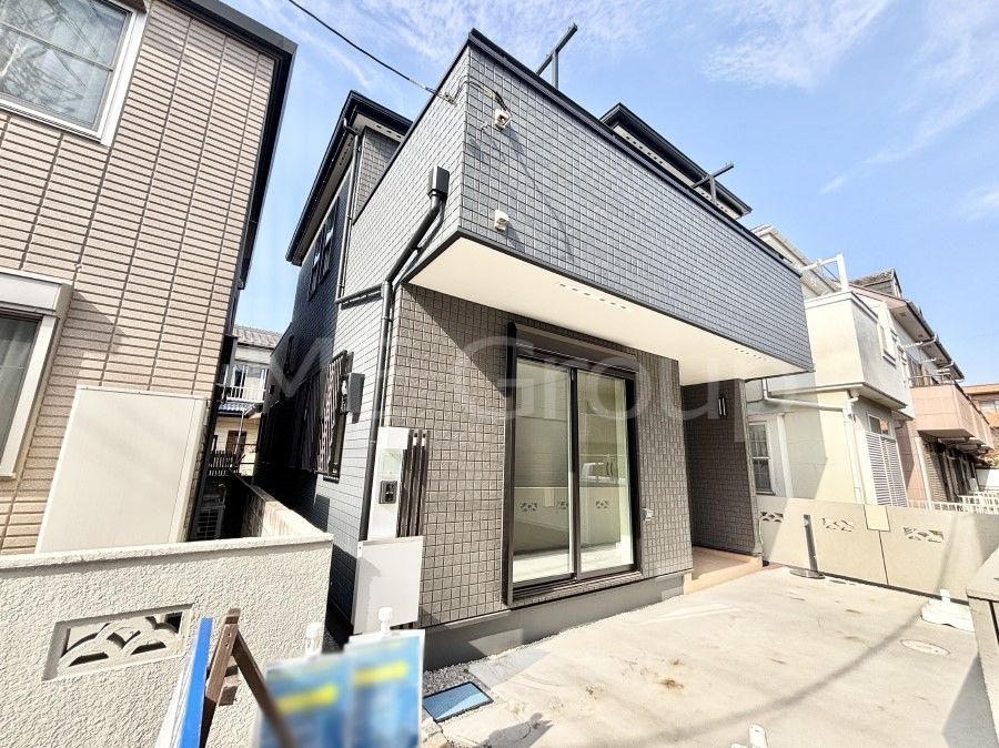 New 3LDK House in Niiza, Saitama with South Balcony & Floor Heating - Thumbnail 4