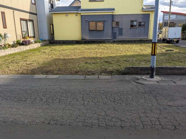 Vacant Corner Lot for Sale in Ōnoyamashita, Aomori City - Thumbnail 3