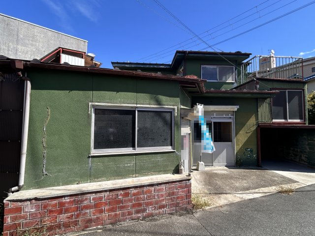 5LDK House in Himeji - Spacious Family Home - Thumbnail 2