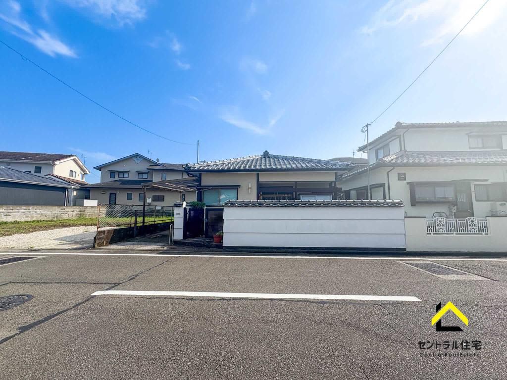 Renovated 5DK House in Miyazaki with 2 Parking Spaces - Thumbnail 4
