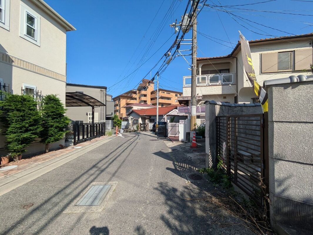Building-Conditioned Land for Sale in Takarazuka, Hyogo - Thumbnail 3