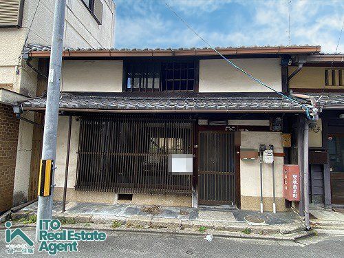 Land for Sale in Kamigyo Ward, Kyoto - 196.13 sqm, No Building Conditions - Thumbnail 4