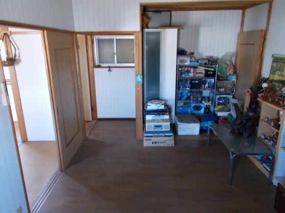 11DK Wooden House for Sale in Unzen, Nagasaki - 154.25 sqm - Thumbnail 4