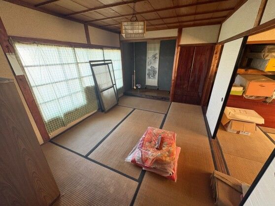 Traditional Wooden House for Sale in Yosano, Kyoto with 636 sqm Land - Thumbnail 4