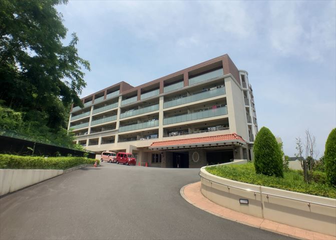 Diamond Life Morinosato Hills 1LDK Apartment for Sale in Atsugi - Thumbnail 2