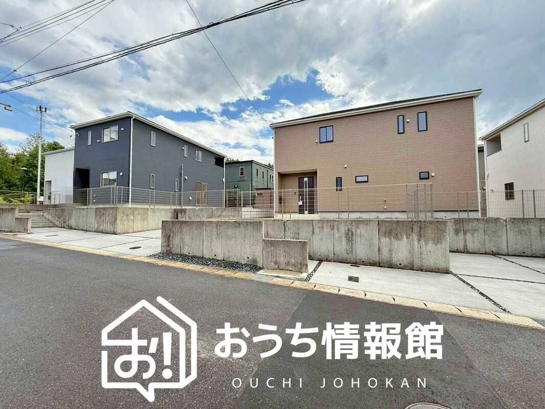 New Build Homes in Mizunami: Cradlegarden Gakuen-dai Phase 2 - Thumbnail 3