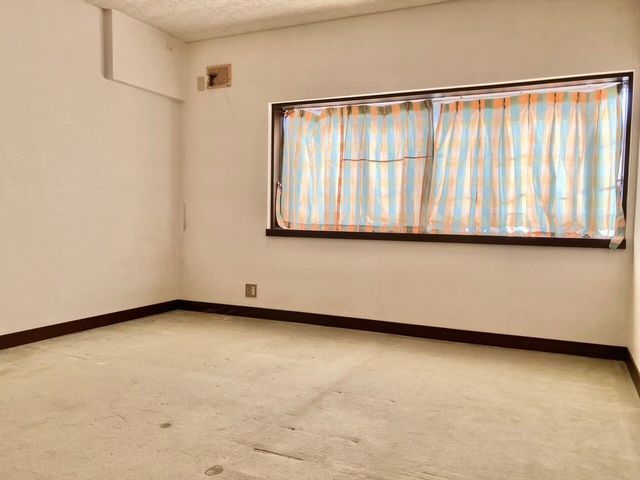 6SLDK House for Sale in Ube, Yamaguchi - 221.55 sqm - Thumbnail 4