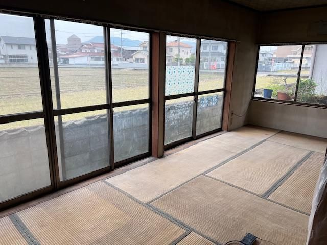 5-Bedroom House for Sale in Kannabe, Fukuyama City - Thumbnail 4