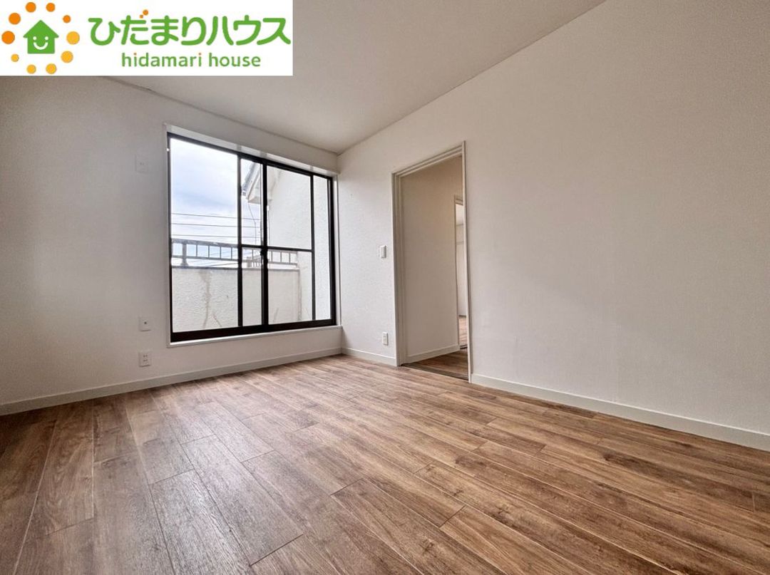 4LDK Family Home in Okegawa with Garden and Parking - Thumbnail 4