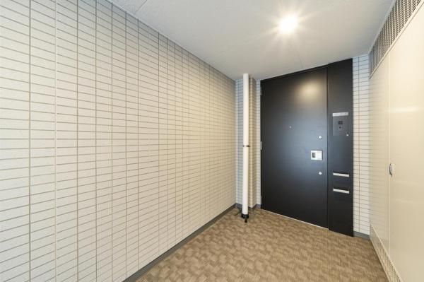 Prime Parks Shinagawa Seaside The Tower 24F 2LDK Apartment for Sale - Thumbnail 2