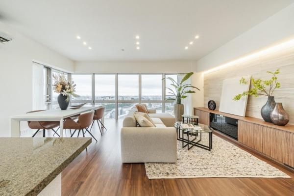 Prime Parks Shinagawa Seaside The Tower 24F 2LDK Apartment for Sale - Thumbnail 3