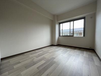Rene Kasukabe Building 7 3LDK Apartment for Sale - 9800000 Yen — Image 1, Iwatsuki, Saitama