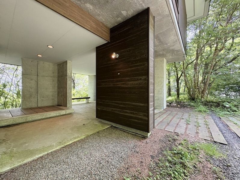 2SLDK House in Karuizawa on 1039sqm Land | 18,000,000 Yen - Image 1
