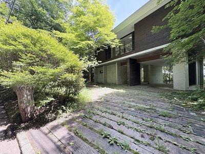 2SLDK House in Karuizawa on 1039sqm Land | 18,000,000 Yen — Image 2, Karuizawa, Nagano