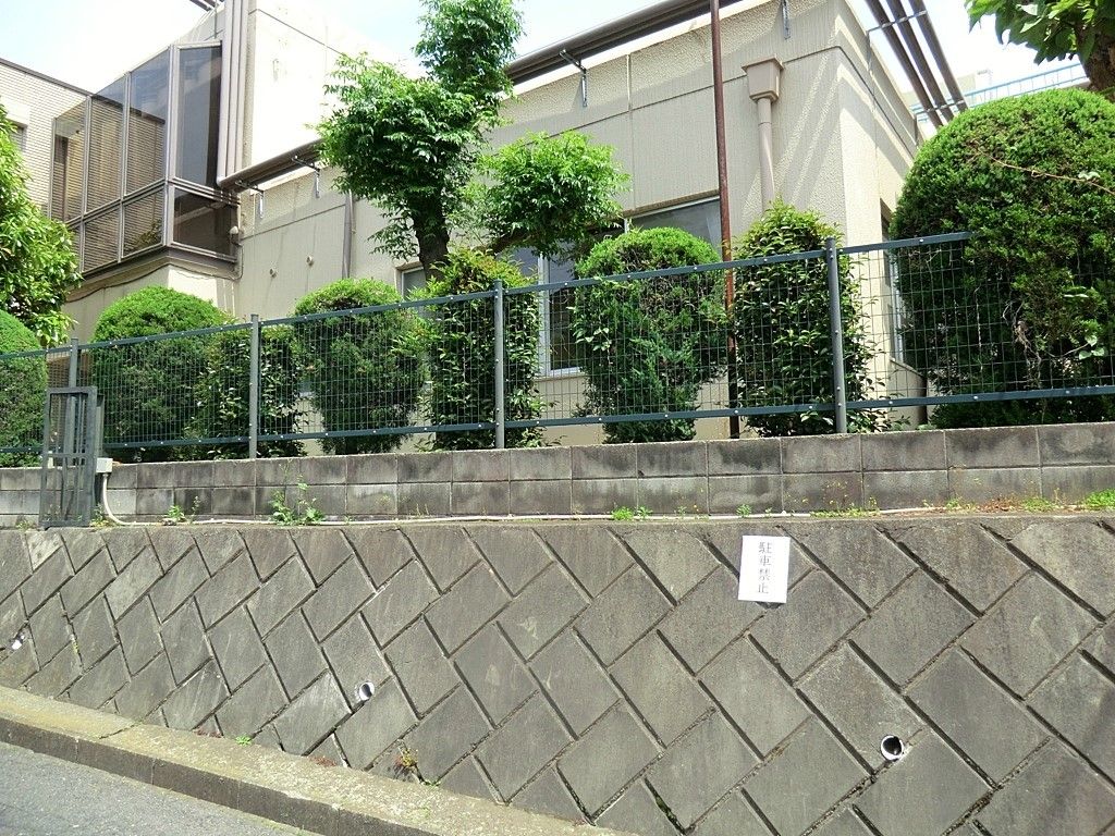 3LDK Detached House for Sale in Funabashi, Chiba - 70.59 sqm - Thumbnail 2