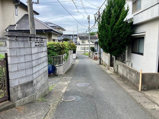 Residential Land Plot with Old House in Shimonoseki, Yamaguchi - Thumbnail 3