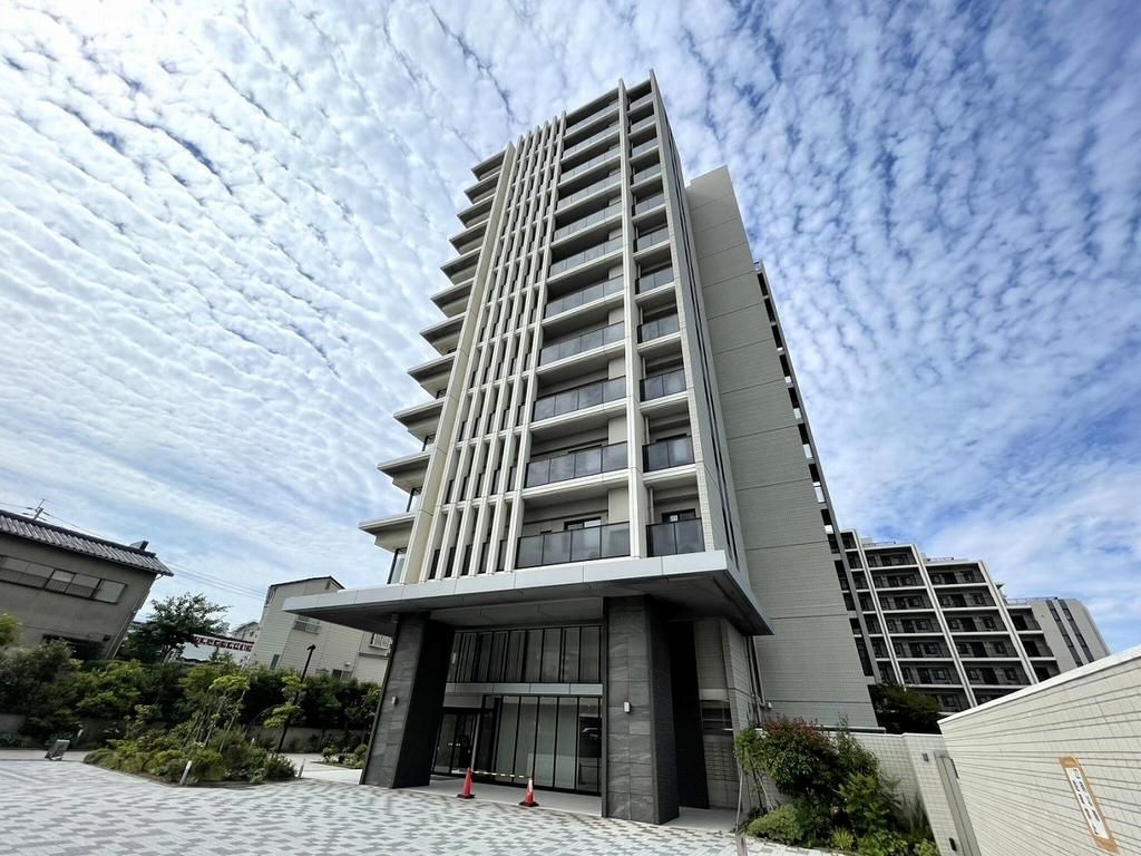 3LDK Apartment in Livio City Kokuraminakai East Court - Thumbnail 3