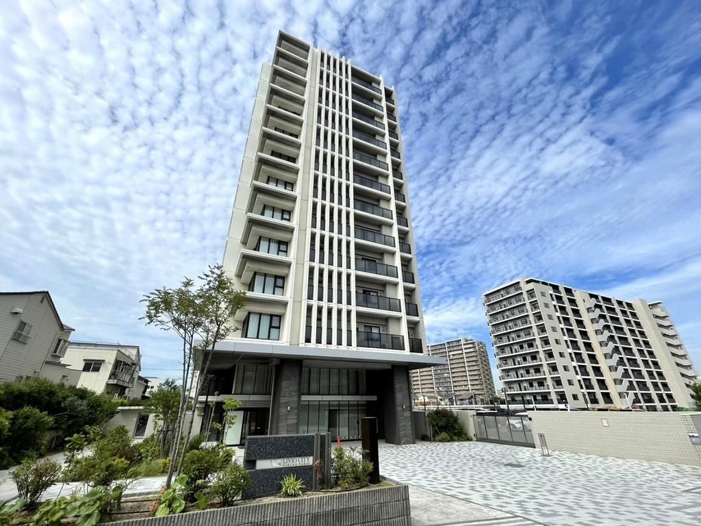 3LDK Apartment in Livio City Kokuraminakai East Court - Thumbnail 2