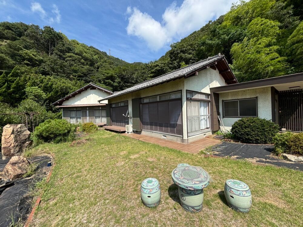 Used Detached House in Tomo-cho, Fukuyama City, 5DK, 140 sqm - Thumbnail 2
