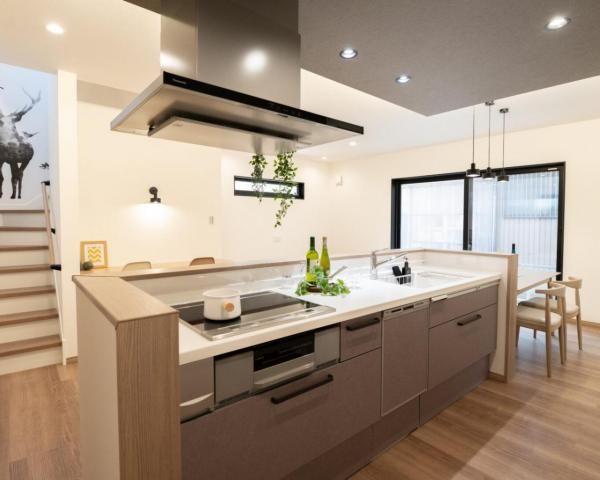 Modern 3SLDK House in Hekinan with All-Electric Features - Thumbnail 2