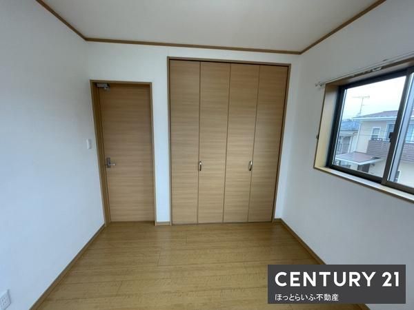 3LDK House in Miyakonojo with 182 sqm Land - Thumbnail 4