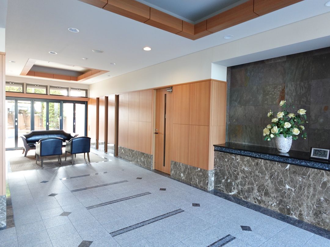 4LDK Apartment for Sale in Niigata Chuo Ward with Balcony - Thumbnail 3