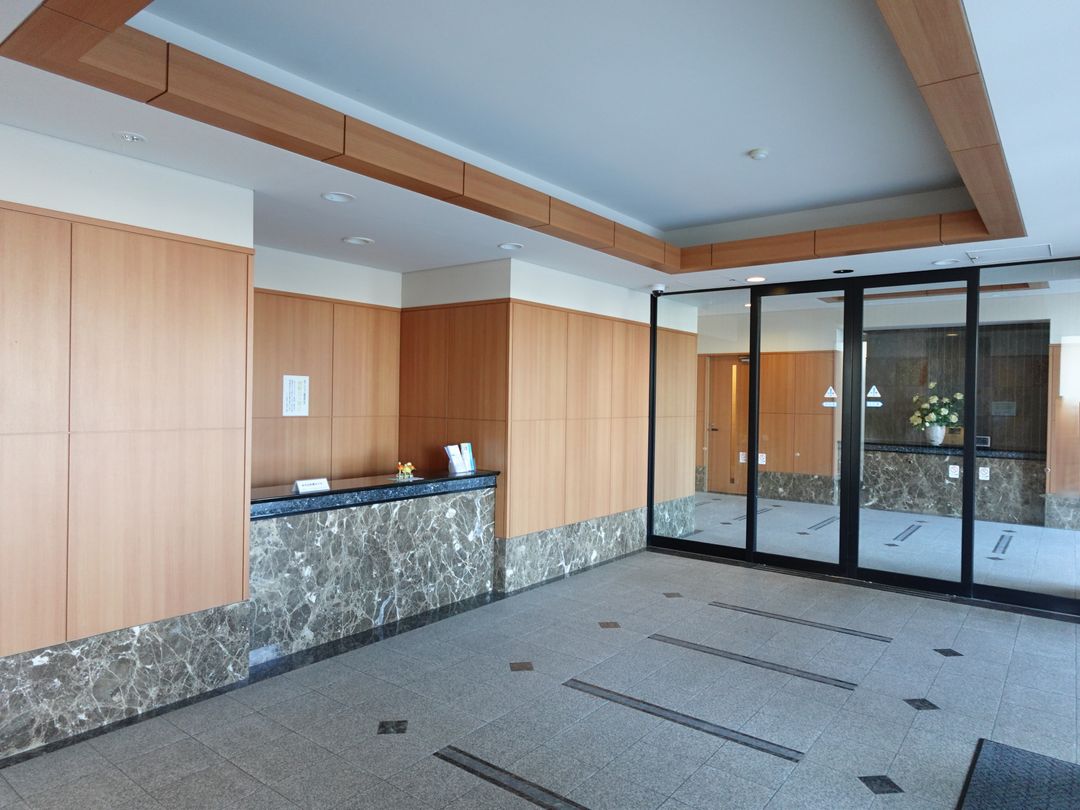 4LDK Apartment for Sale in Niigata Chuo Ward with Balcony - Thumbnail 4