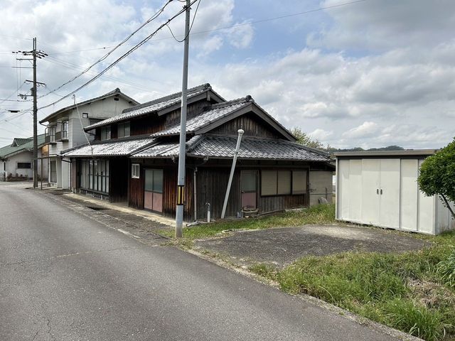 Spacious 8K House in Kasai City, Hyogo - Thumbnail 3