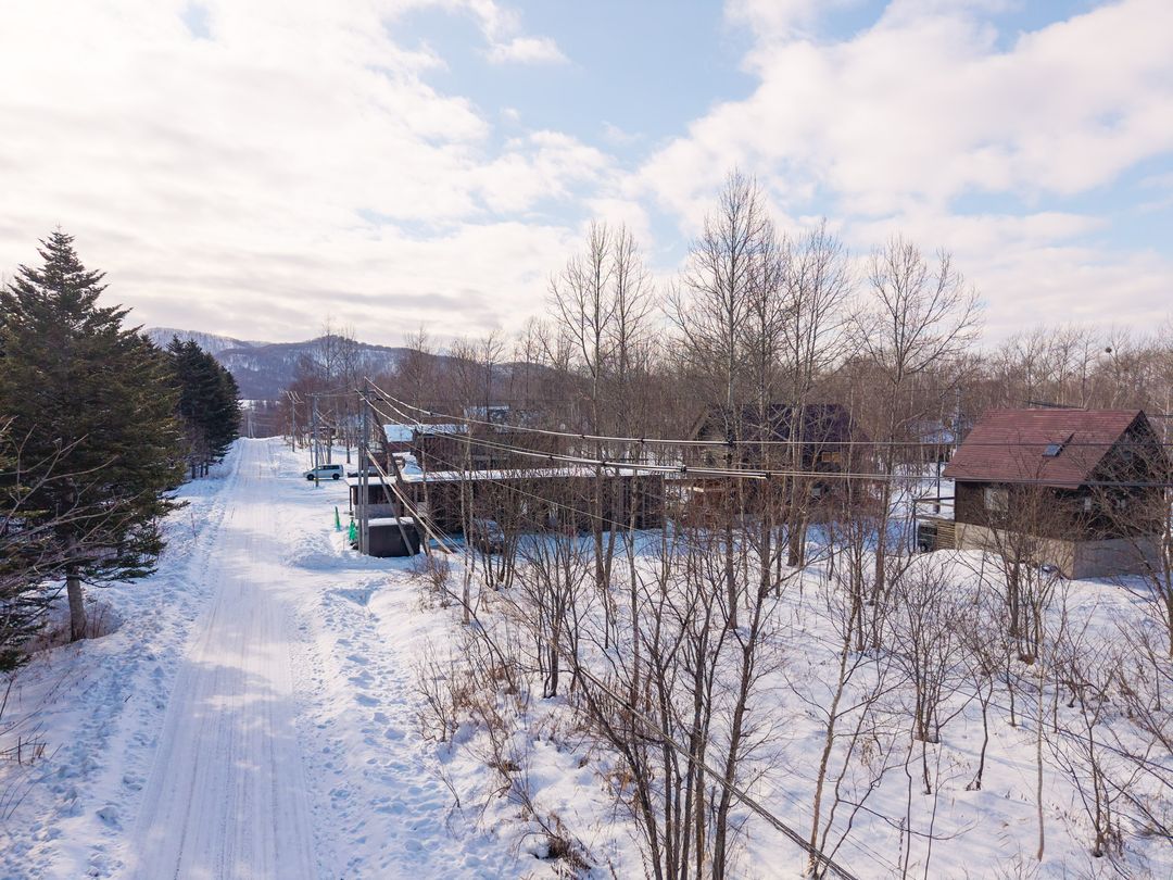 175 sqm Corner Development Land in Kondo, Niseko, Hokkaido - Thumbnail 2