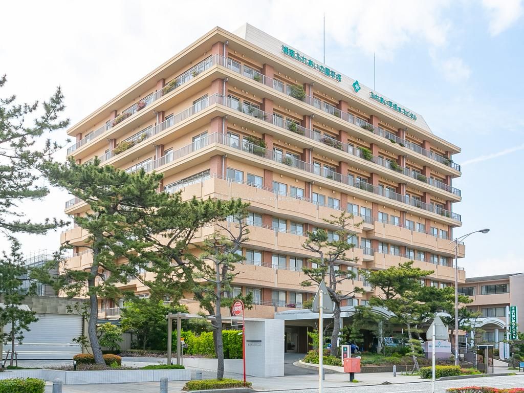 2LDK apartment in Hiratsuka with auto-lock security - Thumbnail 2