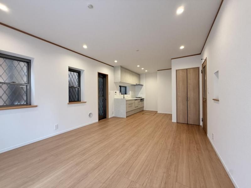 5LDK Detached House for Sale in Nerima, Tokyo - Thumbnail 3