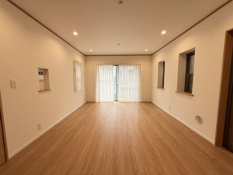 5LDK Detached House for Sale in Nerima, Tokyo - Thumbnail 2