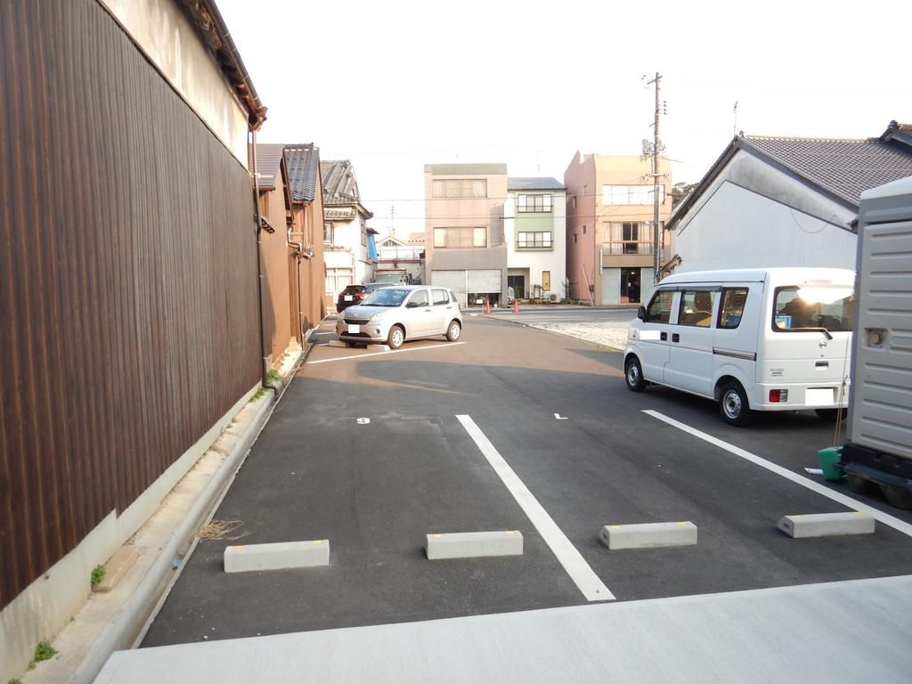 Commercial Land for Sale in Yasugi, Shimane - 252.07 sqm Vacant Lot - Thumbnail 2