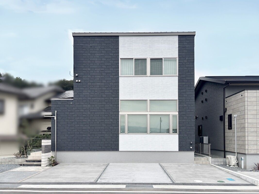 Land for Sale in Fujinomiya with Mount Fuji Views - Thumbnail 2