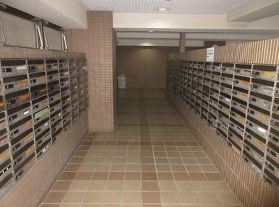 2SLDK Apartment with Private Garden in Kumagaya — Image 3, Kumagaya, Saitama