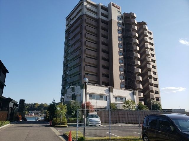 Terrace Nobu Unuma Impress 4LDK Condo in Kakamigahara - Thumbnail 2