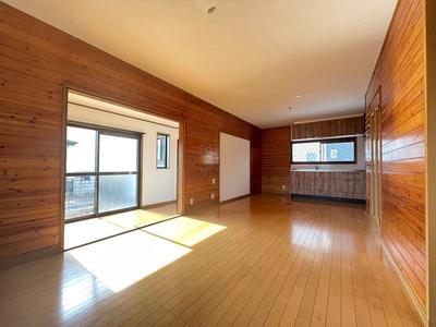 Shiranoe 4-chome Detached House | Used detached house in Moji Ward, Kitakyushu City, 6.4km from Mojiko Station on the JR Kagoshima Main Line (Property Number: 0138420-0003608) — Image 3, Moji, Fukuoka