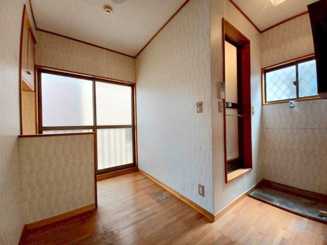 2SDK Used House for Sale in Nerima-ku, Tokyo - 58.32 sqm - Thumbnail 2