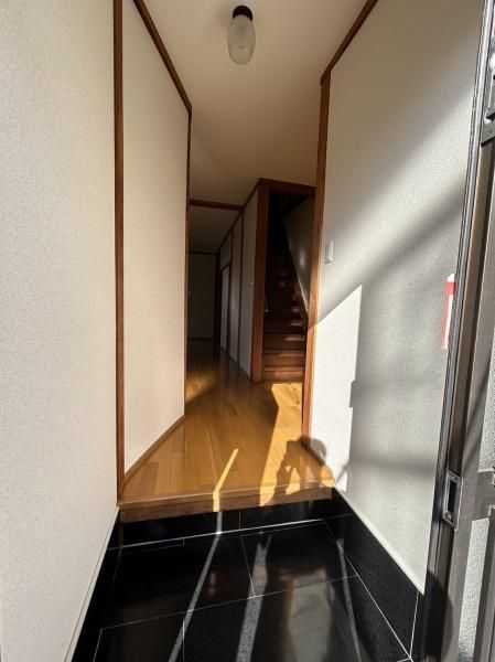 2LDK House in Yamashina Ward, Kyoto - Traditional Japanese Home - Thumbnail 3