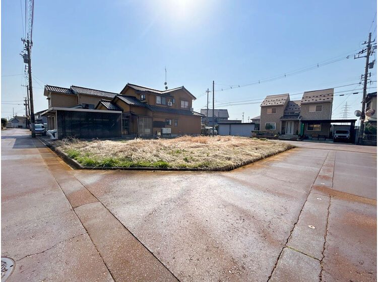 75 Tsubo Vacant Land for Sale in Toyama's Kusashima Area - Thumbnail 2