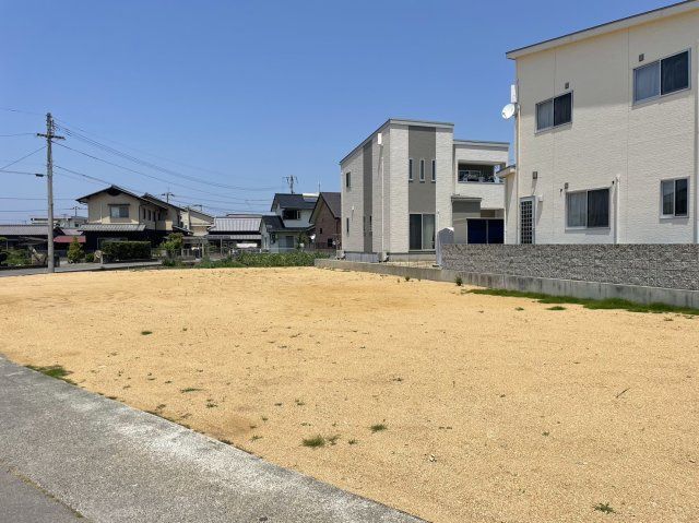 173.51 Tsubo Vacant Land for Sale in Tadotsu, Kagawa - Thumbnail 3
