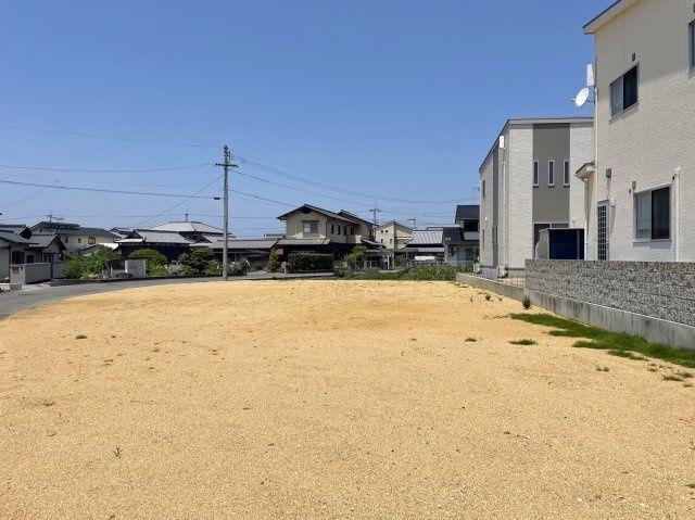 173.51 Tsubo Vacant Land for Sale in Tadotsu, Kagawa - Thumbnail 2