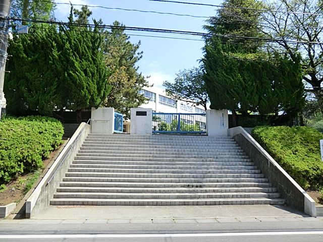 3LDK House in Machida with 2 Parking Spaces - Thumbnail 4
