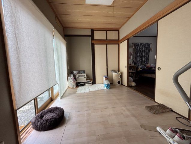 7LDK House for Sale in Oyama, Tochigi Prefecture - Thumbnail 2