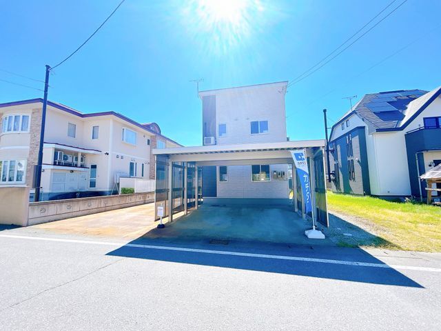 Renovated 4LDK House for Sale in Yonezawa, Yamagata - Image 1
