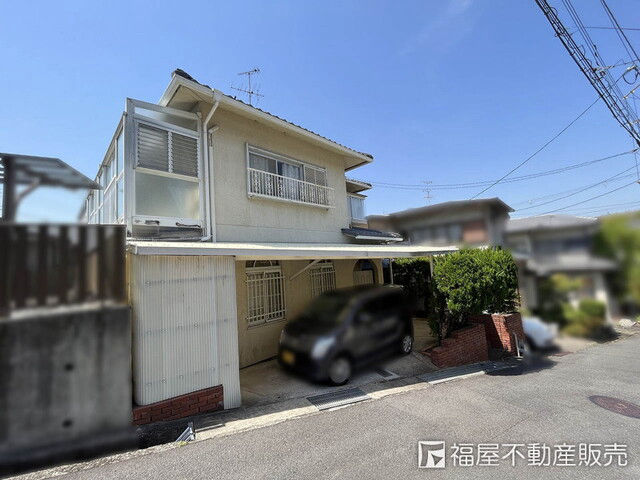 3LDK Wooden House for Sale in Fushimi-ku, Kyoto - Thumbnail 2