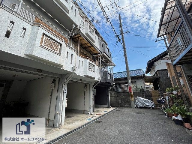 3DK House for Sale in Daito City, Osaka Prefecture - Thumbnail 3